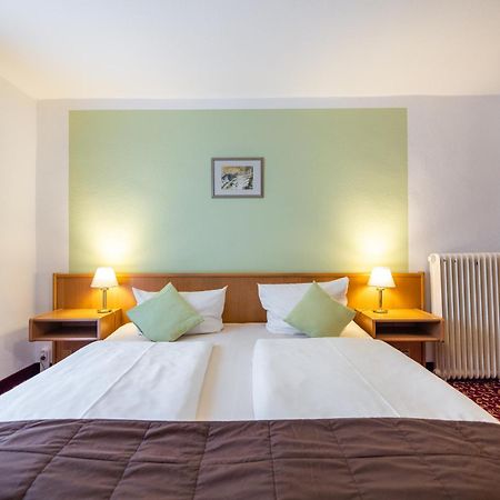 Pension & Cafe Abendroete Курорт-Ойбин Экстерьер фото