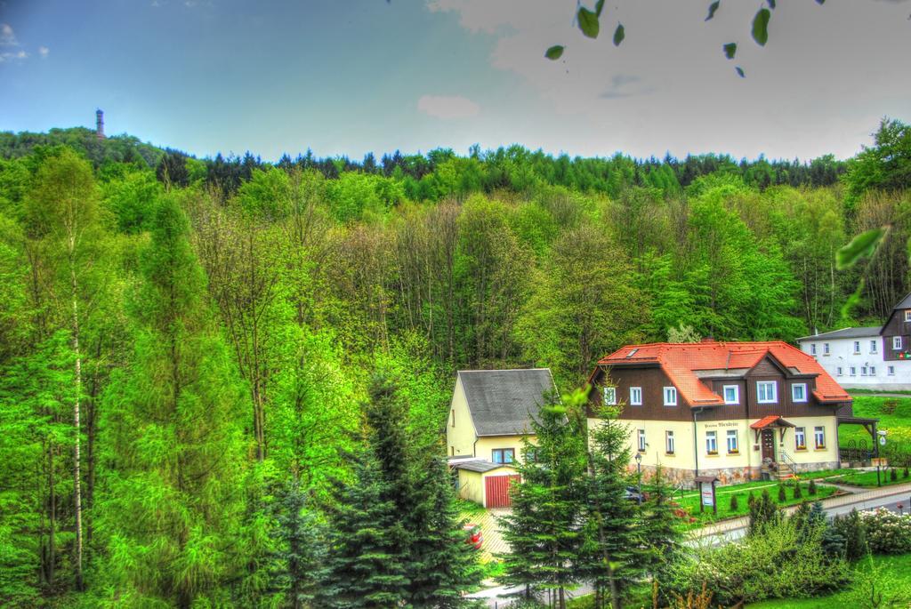 Pension & Cafe Abendroete Курорт-Ойбин Экстерьер фото